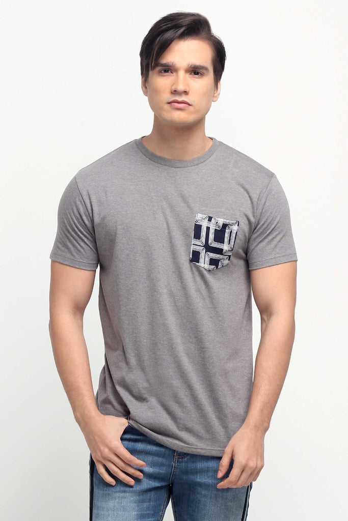 Semi Fit Tee With Pocket Detail