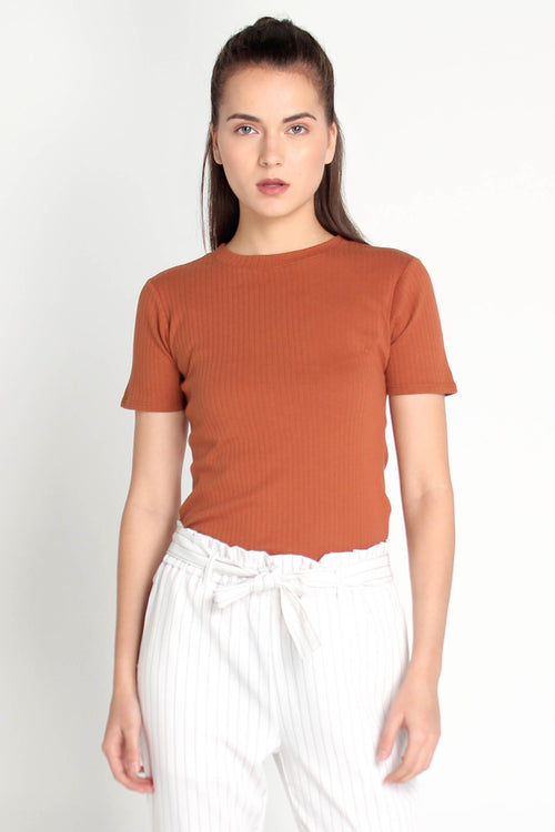 Semi Fit Tee