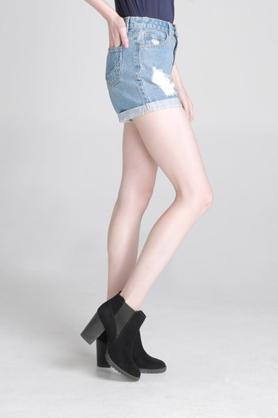 High Waist Denim Shorts With Ripped Detail