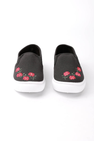 Canvas Slip On Sneakers With Embroidery