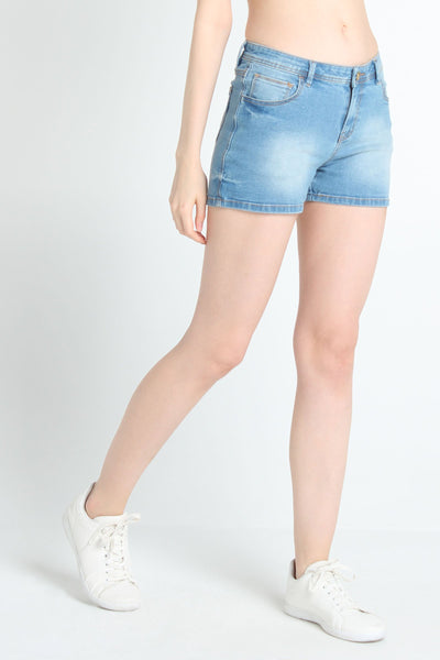 Denim Shorts In Light Wash