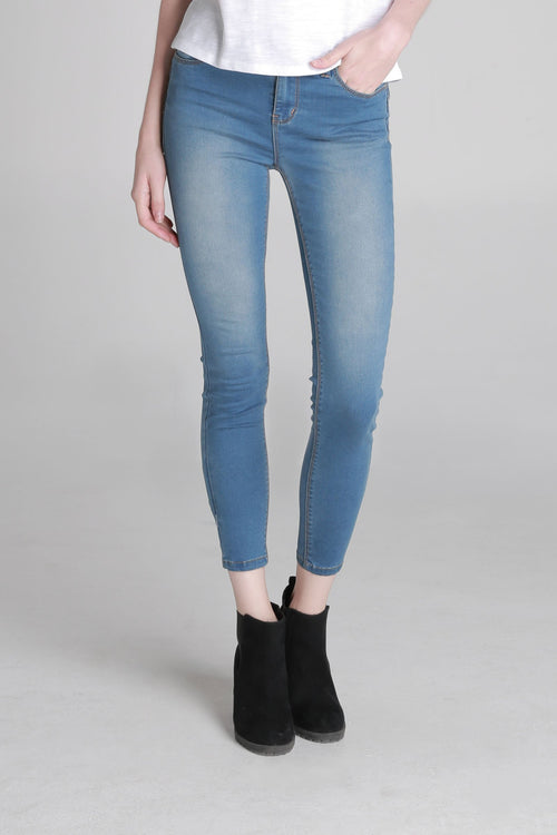 Power Stretch® Body Shaper Mid Waist Jeans In Medium Wash