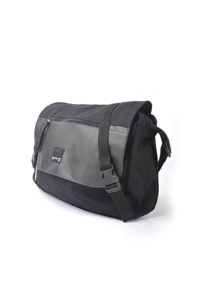 Canvas Messenger Bag