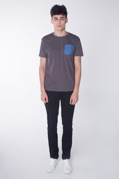 Semi Fit Tee With Pocket Detail