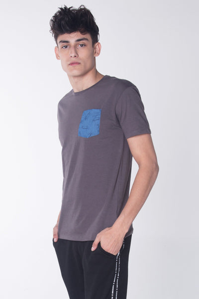 Semi Fit Tee With Pocket Detail