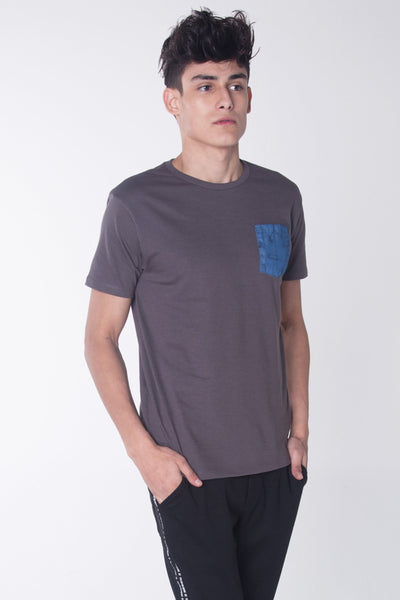 Semi Fit Tee With Pocket Detail