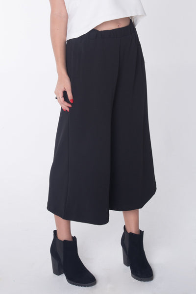 Cropped Wide Leg Pants