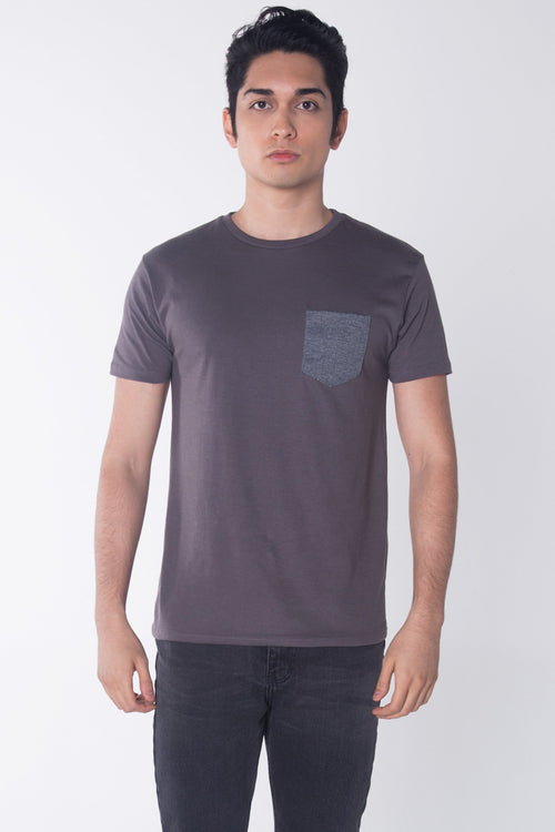 Semi Fit Tee With Pocket Detail