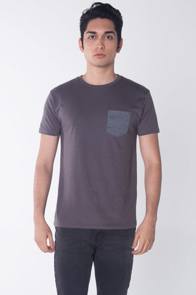 Semi Fit Tee With Pocket Detail