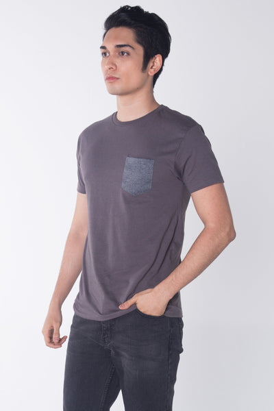 Semi Fit Tee With Pocket Detail