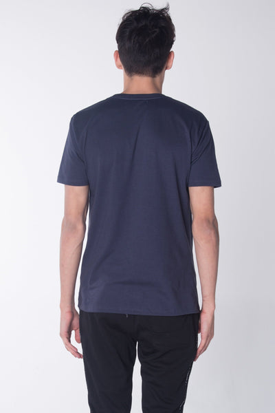Semi Fit Tee With Pocket Detail