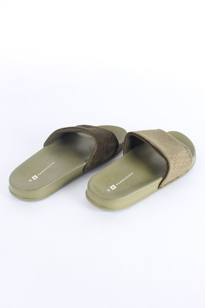 Ladies' Velvet Slides