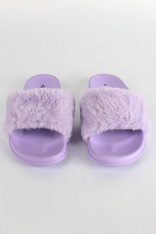 Slides with Faux Fur