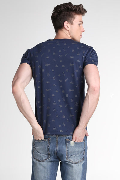 Semi Fit Tee With Pocket Detail
