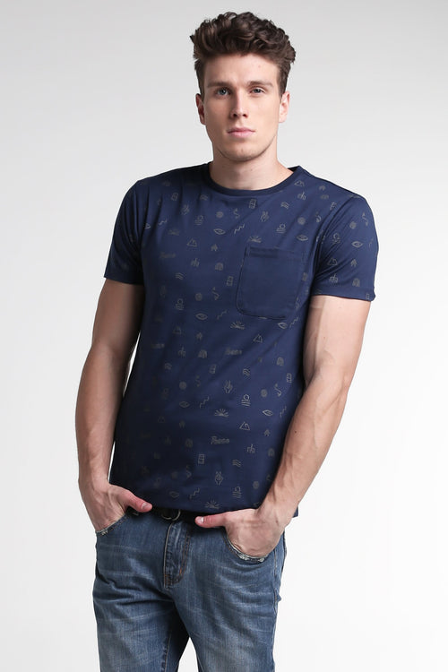 Semi Fit Tee With Pocket Detail
