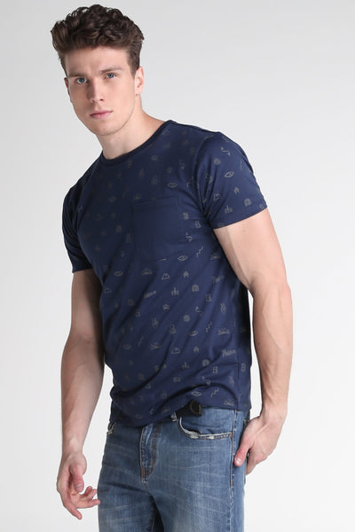 Semi Fit Tee With Pocket Detail